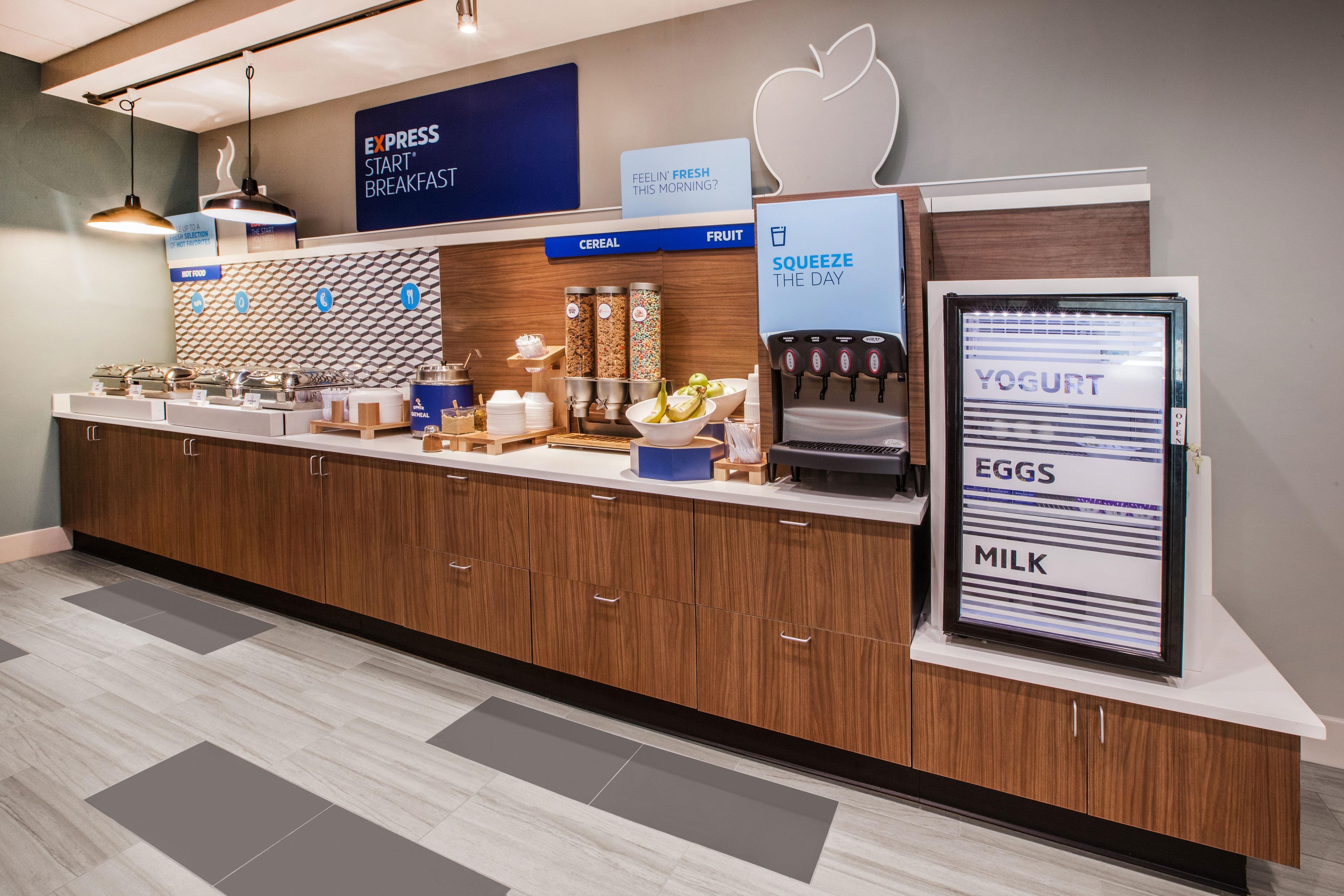 Holiday Inn Express & Suites - Lexington W - Versailles By Ihg Extérieur photo