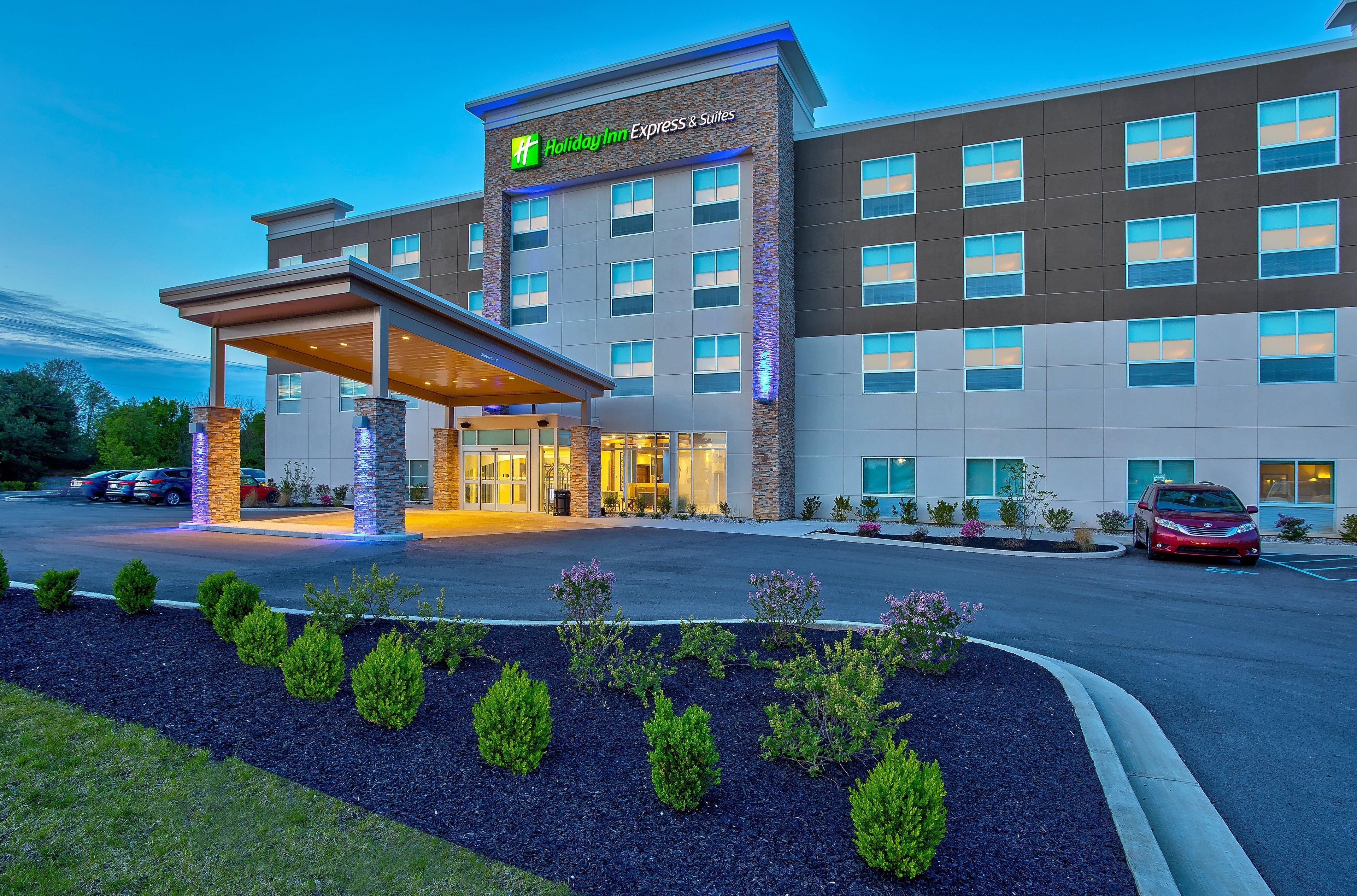 Holiday Inn Express & Suites - Lexington W - Versailles By Ihg Extérieur photo